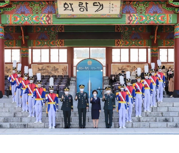 장윤금 총장, 육군사관학교 초청 특강 및 군사연구세미나 참석