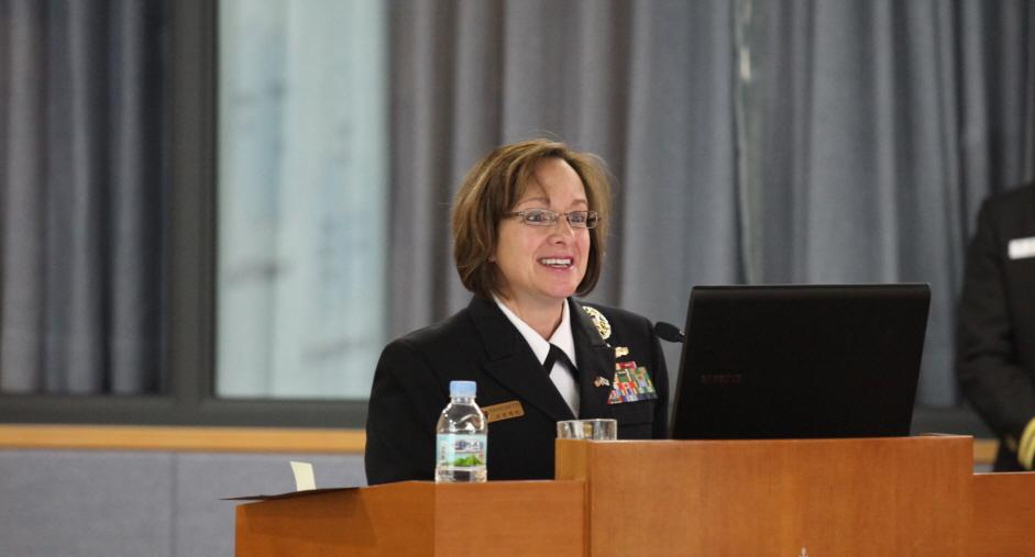 The first woman commander of the United States Army in Korea holds special lecture for our ROTC