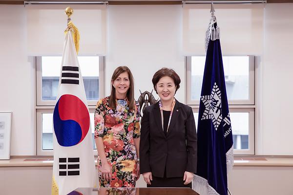 Sookmyung Invites Lady Murphy, the First Lady of New Jersey